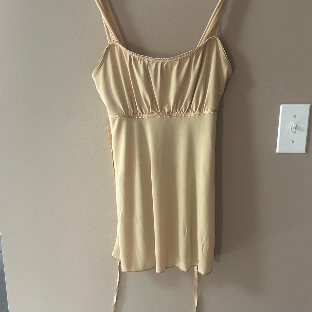 Elegant mustard yellow Sleeveless  top